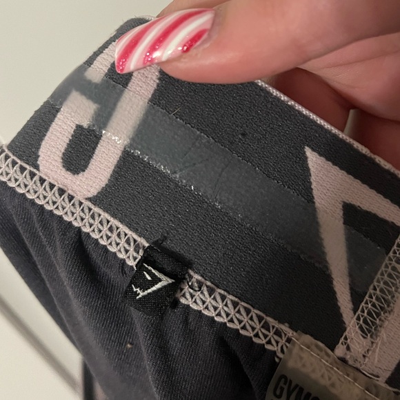 Gymshark Cropped Leggings - Picture 4 of 6